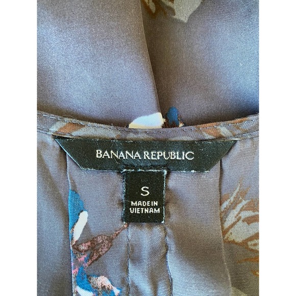 Banana Republic Gray Floral Tank Top - Picture 4 of 4